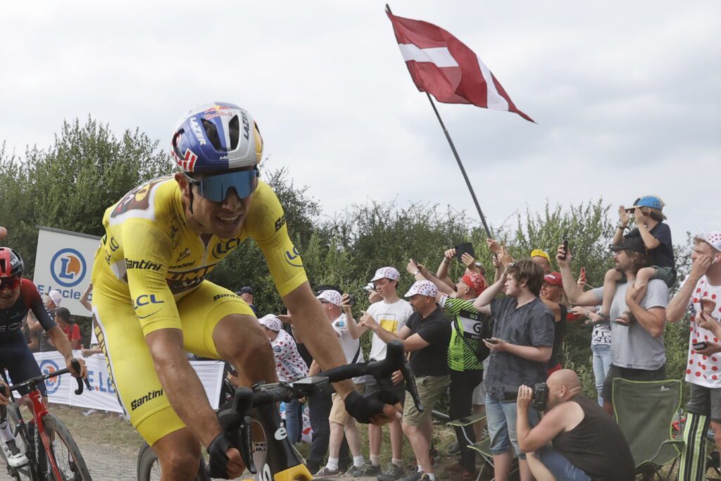 Tour de France Stage 8 and 9