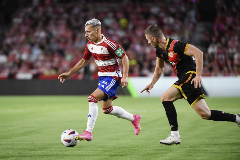 Granada's Bryan Zaragoza