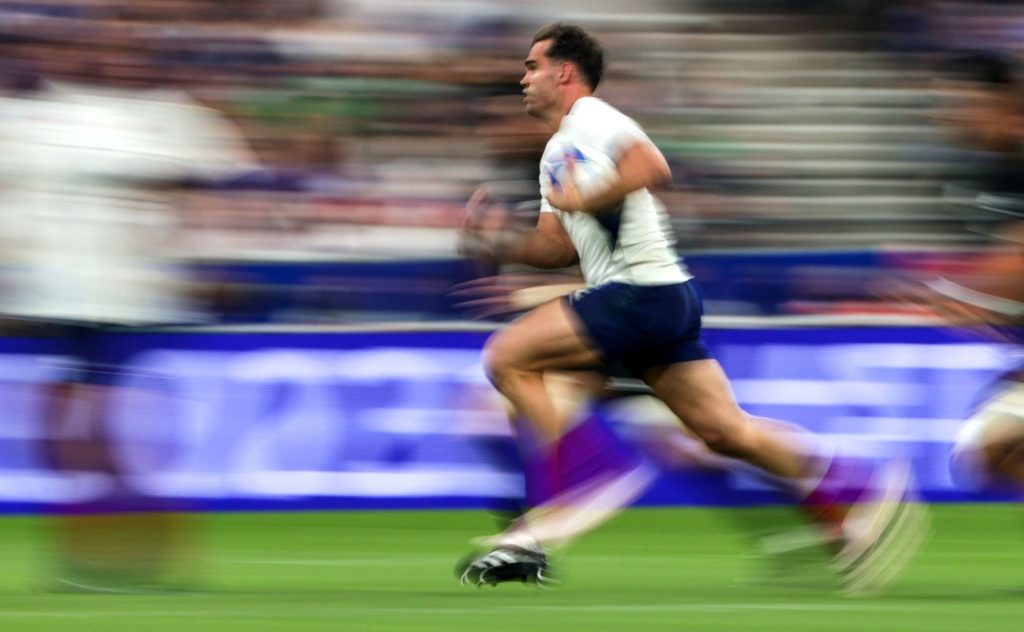 France's Damian Penaud