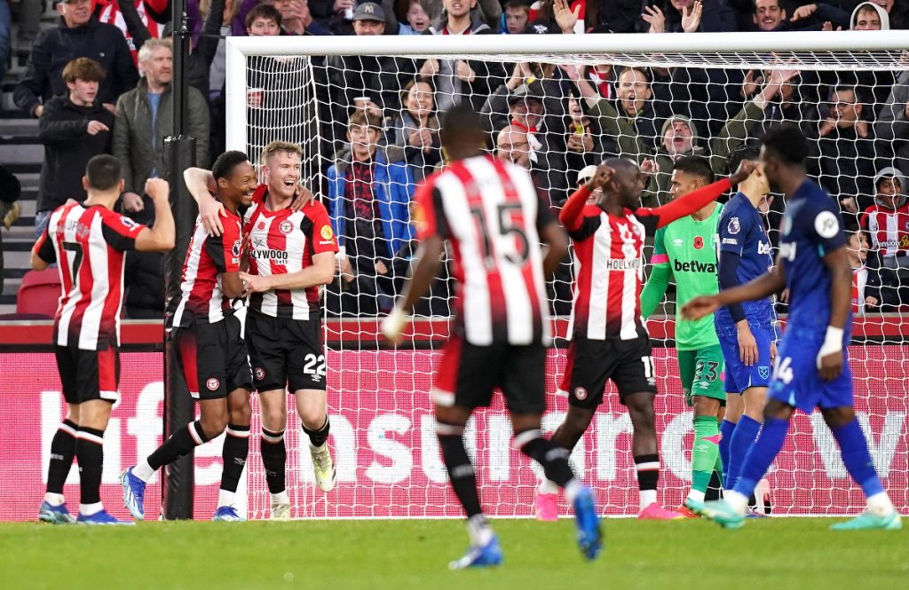 Brentford Celebrate 2nd Goal Against West Ham