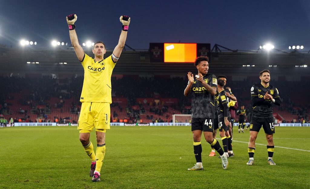 Aston Villa goalkeeper Emiliano Martinez celebrates after the Premier League match at St. Mary's Stadium, Southampton. Picture date: Saturday January 21, 2023. Aston Villa goalkeeper Emiliano Martinez celebrates after the Premier League match at St. Mary's Stadium, Southampton. Picture date: Saturday January 21, 2023. EPA/ Andrew Matthews