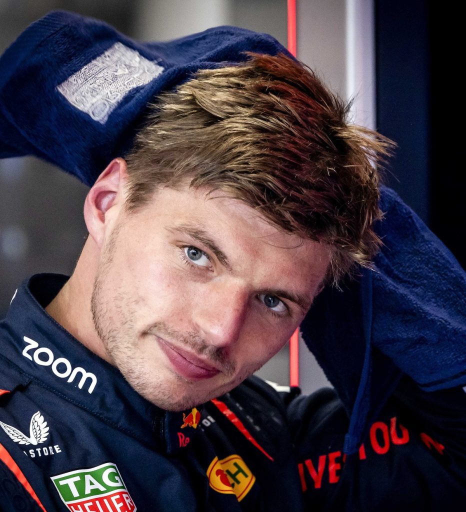 epa11562583 Dutch driver Max Verstappen of Red Bull Racing reacts during the third free practice session for the Formula One Dutch Grand Prix, in Zandvoort, Netherlands, 24 August 2024. The Formula One Dutch Grand Prix is held on 25 August 2024. EPA/REMKO DE WAAL