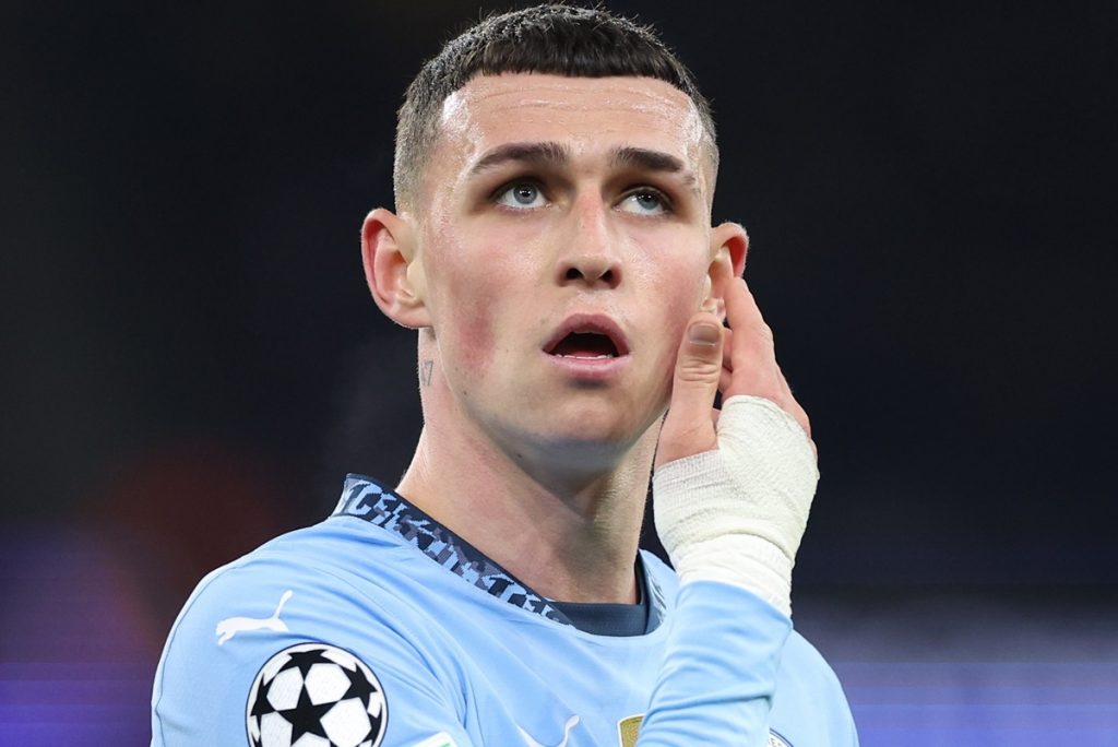 epa11742461 Phil Foden of Manchester City reacts during the UEFA Champions League match between Manchester City and Feyenoord in Manchester, Britain, 26 November 2024. EPA/ADAM VAUGHAN