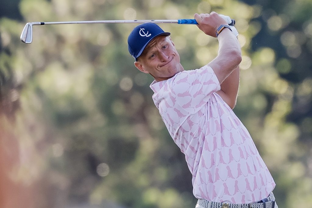 epa11404335 Adrian Meronk of Poland on the sixth hole during a practice round for the 2024 US Open golf tournament at Pinehurst No. 2 course in Pinehurst, North Carolina, USA, 11 June 2024. EPA/ERIK S. LESSER