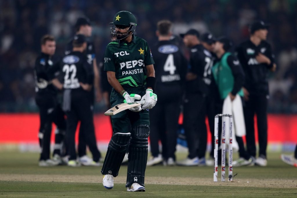 epa11882984 Pakistan's Babar Azam walks back to the pavilion after his dismissal during the tri-nation series first one-day international cricket match between Pakistan and New Zealand at the Gaddafi Stadium, in Lahore, Pakistan, 08 February 2025. EPA/RAHAT DAR