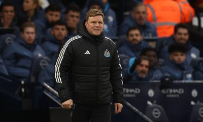 epa11898631 Newcastle United manager Eddie Howe looks on during the English Premier League match between Manchester City and Newcastle United, in Manchester, Britain, 15 February 2025. EPA/ADAM VAUGHAN EDITORIAL USE ONLY. No use with unauthorized audio, video, data, fixture lists, club/league logos, 'live' services or NFTs. Online in-match use limited to 120 images, no video emulation. No use in betting, games or single club/league/player publications.