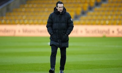 Aston Villa manager Unai Emery inspects the pitch ahead of the Premier League match at Molineux Stadium, Wolverhampton. Picture date: Saturday February 1, 2025.