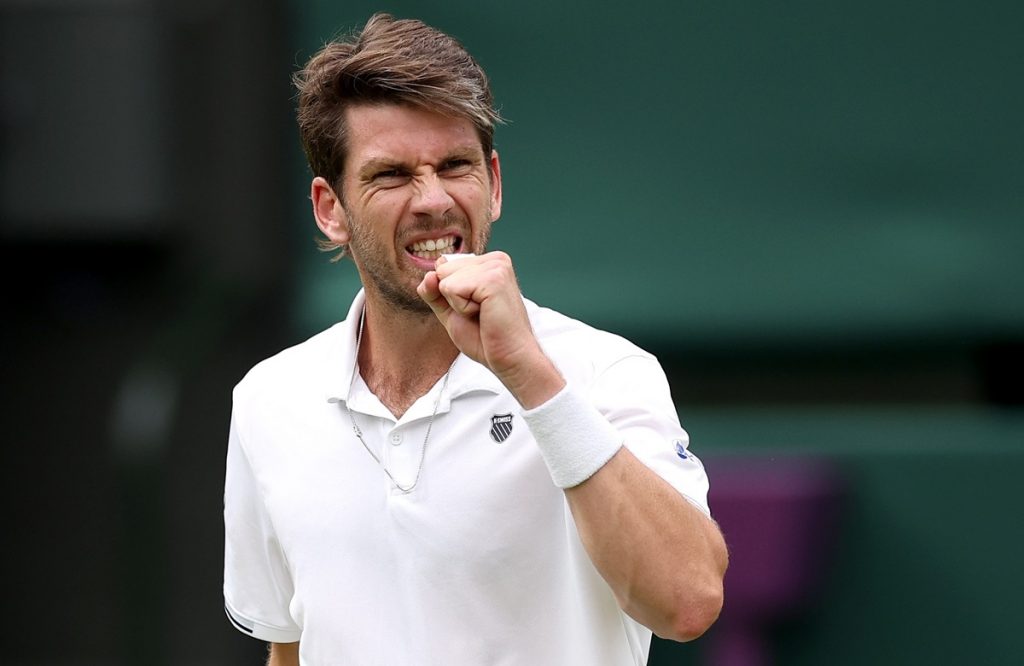 epa11462276 Cameron Norrie of Britain celebrates a point during the Men's 3rd round match against Alexander Zverev of Germany at the Wimbledon Championships, Wimbledon, Britain, 06 July 2024. EPA/ADAM VAUGHAN EDITORIAL USE ONLY