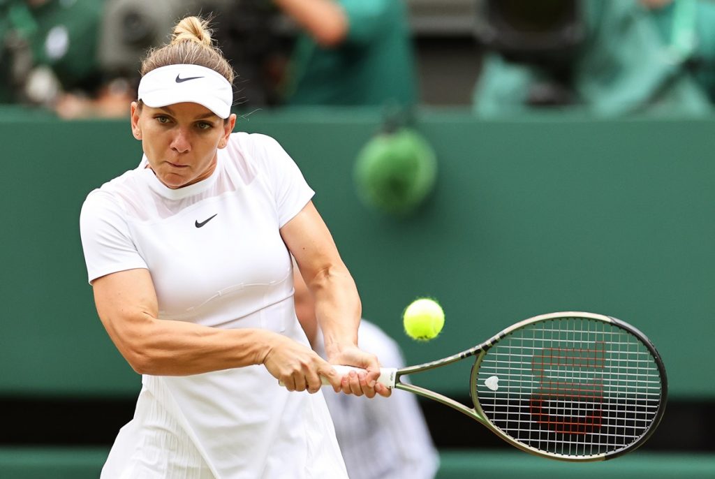 epa11200468 (FILE) - Simona Halep of Romania in action against Amanda Anisimova of the USA during their women's quarter final match at the Wimbledon Championships in Wimbledon, Britain, 06 July 2022 (reissued 05 March 2024). The Court of Arbitration for Sport (CAS) on 05 March 29024 announced it was reducing the four-year period of ineligibility imposed on Halep to nine months. The backdated nine-month ban will expire on 06 July 2023. In September 2023, the International Tennis Federation (ITF) Independent Tribunal found Halep guilty of violating anti-doping regulations over a sample collected at the 2022 US Open. EPA/KIERAN GALVIN EDITORIAL USE ONLY EDITORIAL USE ONLY EDITORIAL USE ONLY