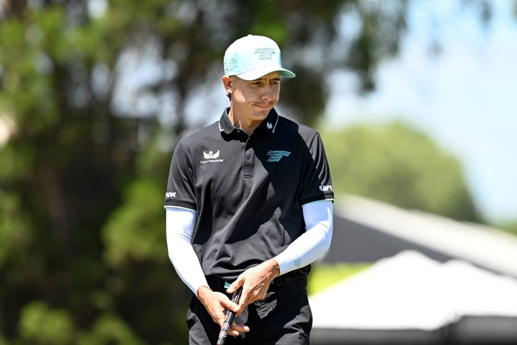 epa11899898 Carlos Ortiz of Torque GC reacts after missing a putt during the LIV Golf Adelaide tournament at The Grange Golf Club in Adelaide, Australia, 16 January 2025. EPA/MICHAEL ERREY AUSTRALIA AND NEW ZEALAND OUT